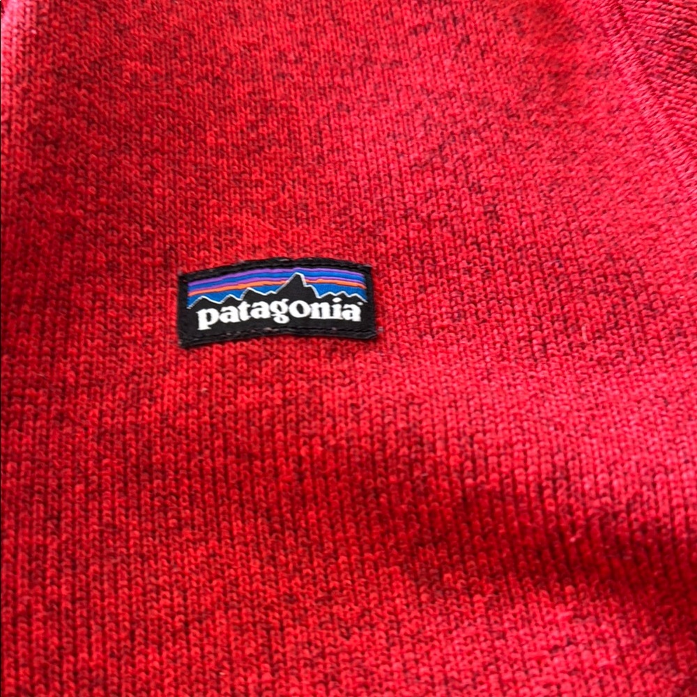 Patagonia Red Sweater - Picture 2 of 3